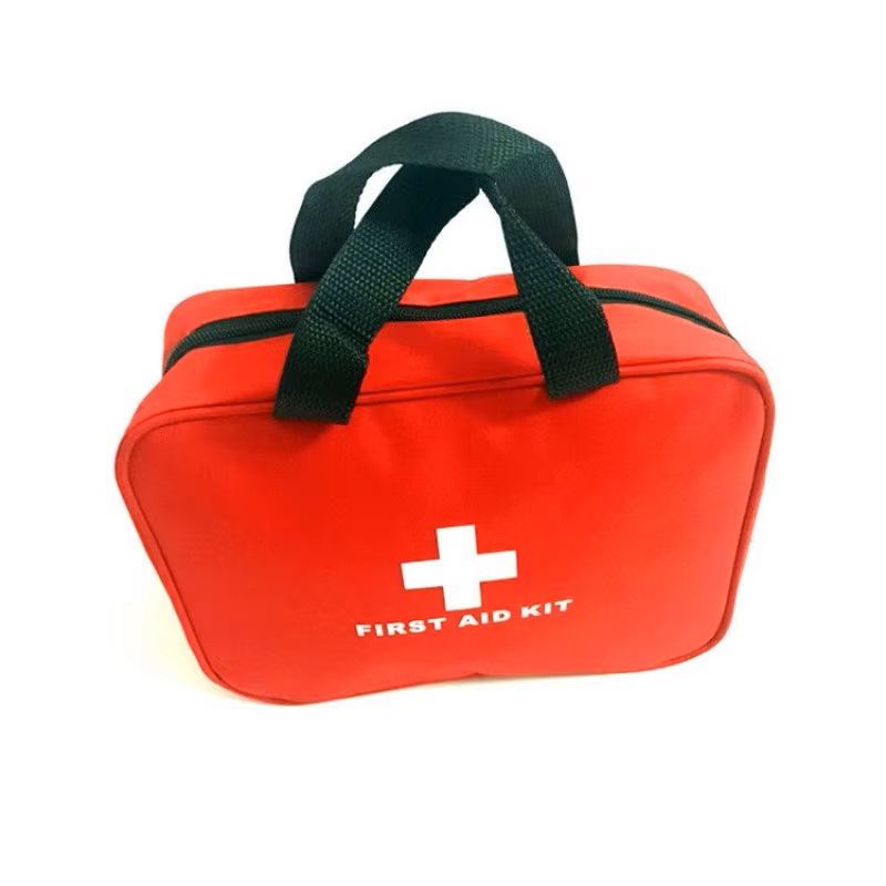 First Aid Travel Kit - Kompakt ve Hafif Çantalı İlk Yardım