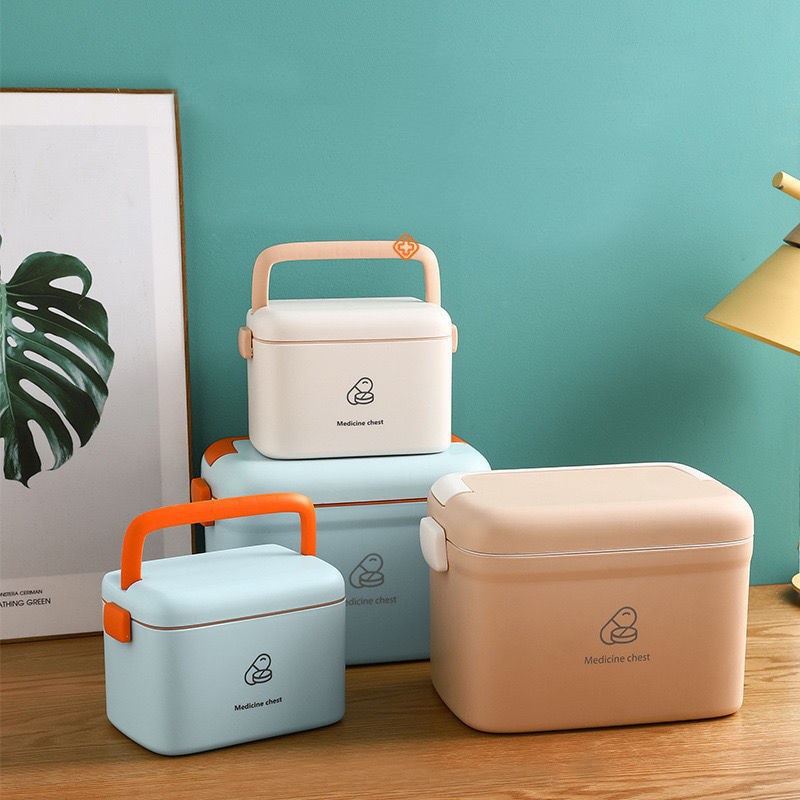 First Aid Travel Kit - Taşınabilir plastik ilaç kutusu ilk yardım