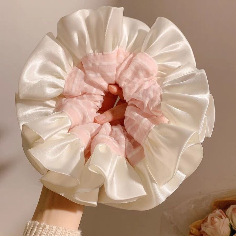 Travel Accessories Pink - Fransız Nazik Pembe Çizgili Saten Toka